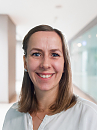 Portrait von Isabell Hollandt