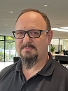 Portrait von Mitarbeiterfoto Alexander Peter